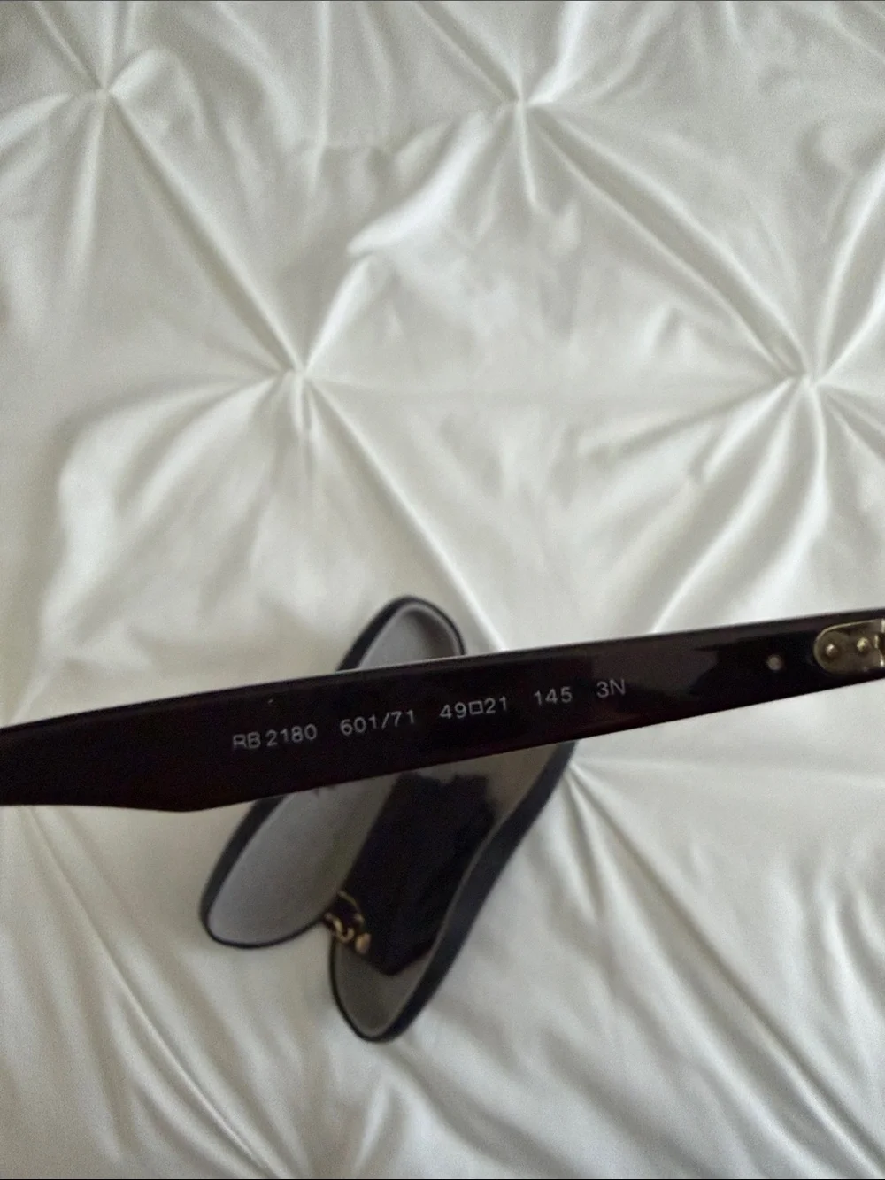 Ray-Ban Black Frame Green Lens Round Sunglasses RB2180